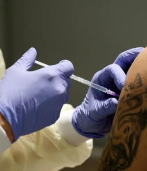 Vaccinated Americans a majority of COVID deaths for first time in August: analysis