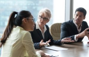 7 Outdated Habits That Will Paralyze Your Business