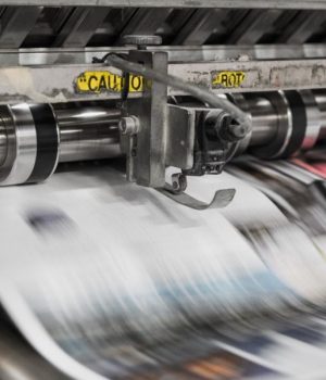 Pakistani Newspapers Fight for Survival as Sales Plunge
