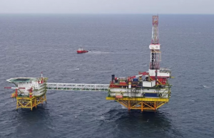 Russia bans oil sales to countries using price cap